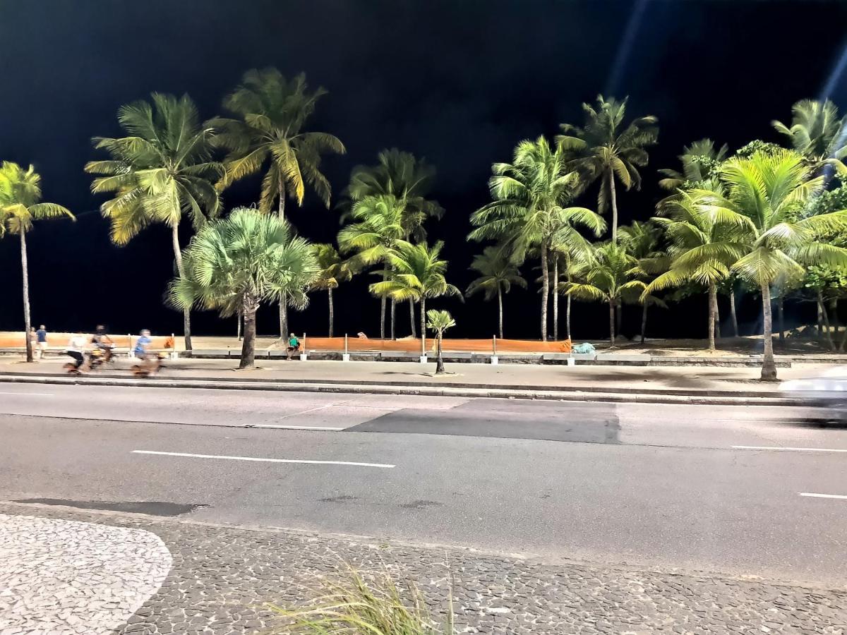 Lar Recife Olinda Praia 1, Na Avenida Boa Viagem Extérieur photo